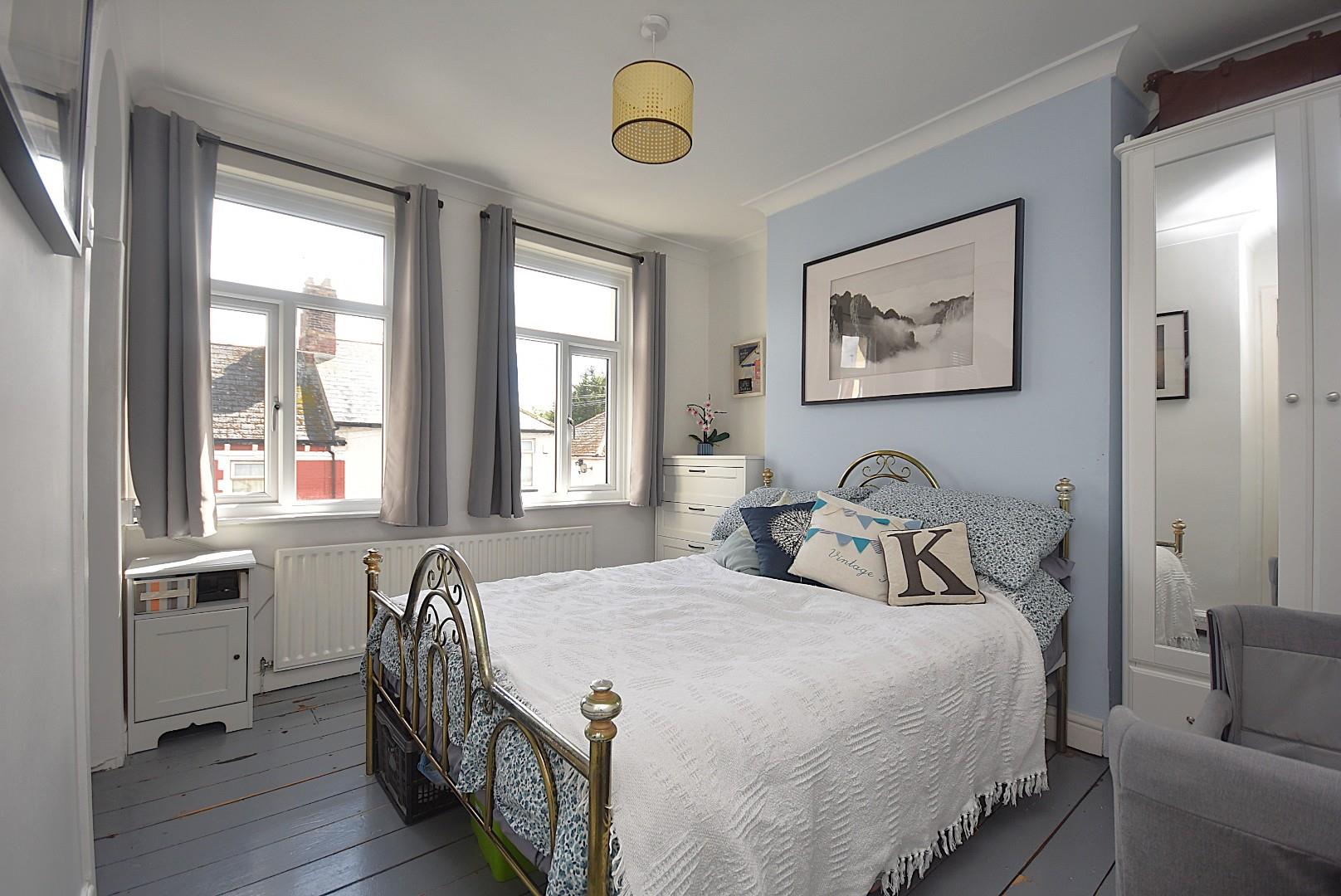 49 Andrew Road, Penarth, CF64 2NT